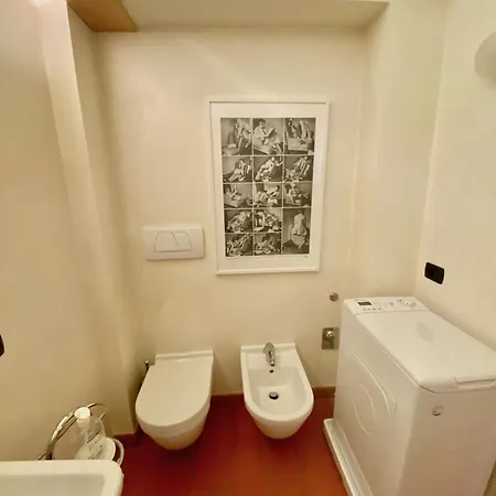 The L I B R A R Y Apartment Bergamo